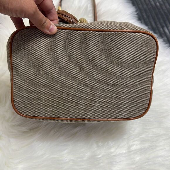 Michael Kors Gathered Marina Bag Purse - Picture 4 of 16